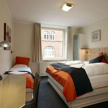 酒店 Milling Mini 11 2*