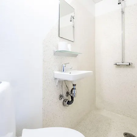 Hotel Milling Mini 11 2*