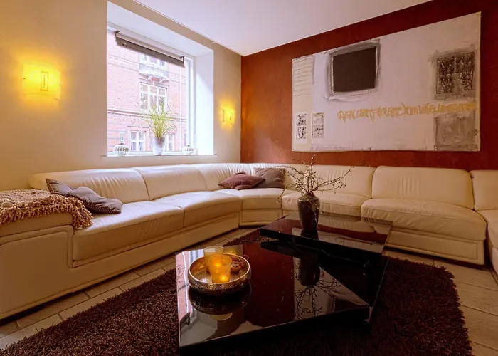 Milling Mini 11 מלון